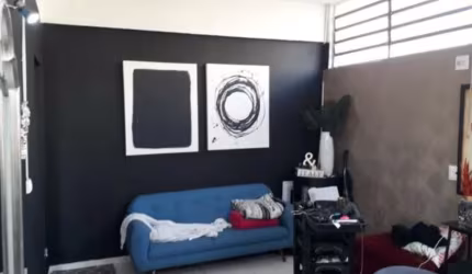 Troco ou vendo comercial residencial na Rua Pedro Amaral.