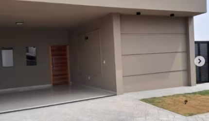 Casa Condomínio Bela Vita.