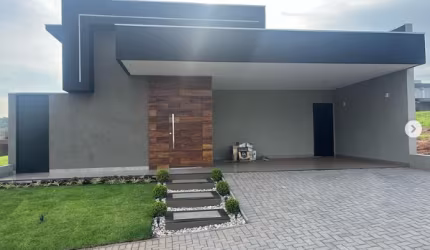 Casa Condomínio Bela Vita.