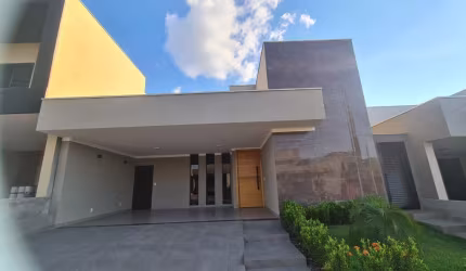 Casa Condomínio Maria Julia.