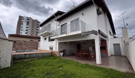Casa Jardim Redentor.