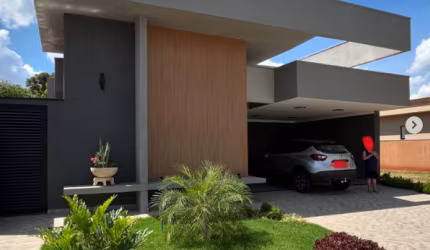 Casa Condomínio Villagio Donzeline.