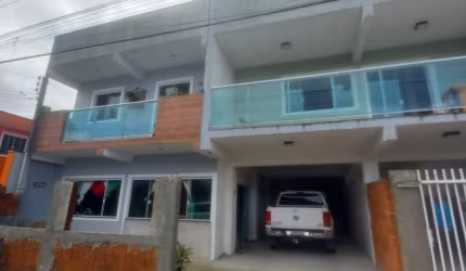 Localizado na Avenida Paraná, número 1195, no bairro Tabuleiro, este imóvel é uma ótima