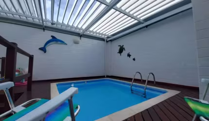 Apartamento - Padrão, para Venda em Ubatuba/SP