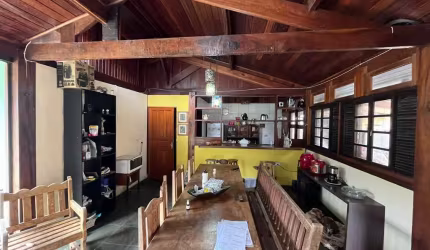 Casa - Padrão, para Venda em Ubatuba/SP