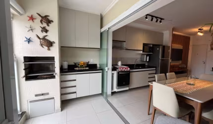 Apartamento - Padrão, para Venda em Ubatuba/SP