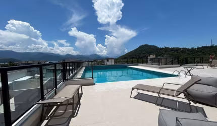Apartamento - Padrão, para Venda em Ubatuba/SP