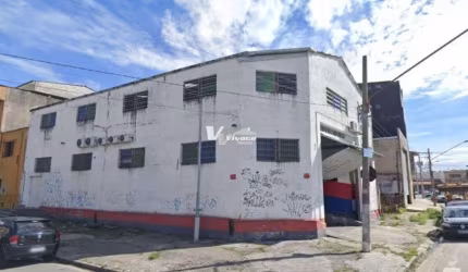 Galpão de esquina para venda na Vila Guilherme