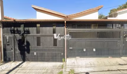 Excelente casa térrea comercial/ residencial disponível para venda e locação na Parada Inglesa
