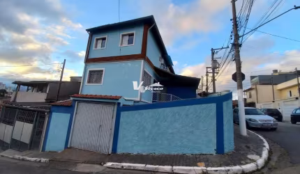 INCRÍVEL SOBRADO A VENDA NA VILA MEDEIROS