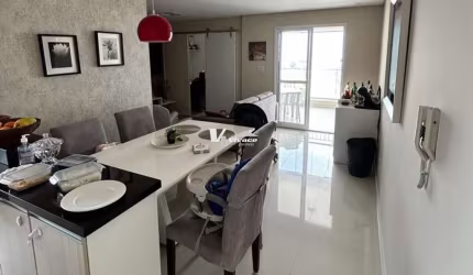 EXCELENTE APARTAMENTO MOBILIADO À VENDA NA VILA PAIVA
