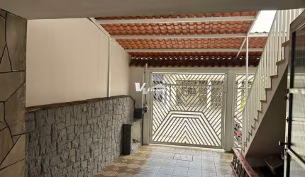 EXCELENTE CASA ASSOBRADADA À VENDA NO JARDIM JAPÃO COM 165M²