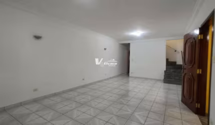 SOBRADO EXCEPCIONAL COM EDÍCULA A VENDA NA VILA DOM PEDRO II COM ÁREA GOURMET E 02 VAGAS DE GARAGEM
