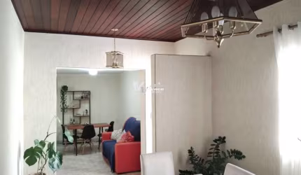 CASA TÉRREA NA VILA MARIA ALTA A VENDA COM 03 DORMITÓRIOS, 03 VAGAS DE GARAGEM E 200M²