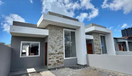 NOVIDADE!! CASA NOVA TODA EM LAJE A POUCOS METROS DO MAR NO BAIRRO NAZARÉ