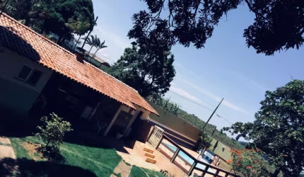 Sítio à venda em Tartaruga com 2000 m², casa duplex, lazer completo - Guarapari - ES.