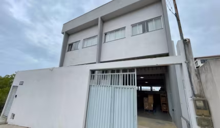 Galpão com salas e estoque à venda, com toda infra estrutura para sua empresa e logística perfeita, em Guarapari ES.
