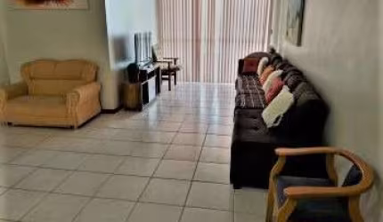 Apartamento à Venda com 3 Quartos na Enseada Azul, Guarapari-ES