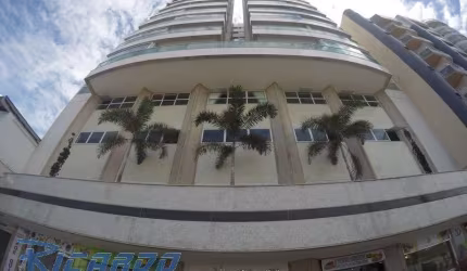 Apartamento à Venda com 3 Quartos frente mar na Praia do Morro Guarapari-ES