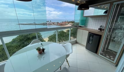 Apartamento 3 quartos, sendo 2 suítes à venda de frente para mar Praia das Castanheiras, Centro, Guarapari - ES.