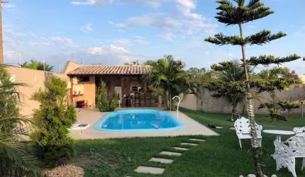 Casa à venda em Guarapari, em Nova Guarapari.