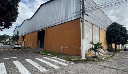 Alugo galpão 450 mts em Jardim Colorado, Vila Velha ES.
