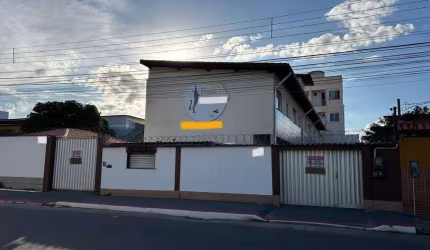 Casa comercial com 10 salas à venda na Praia do Morro, Guarapari , 192 m2 por R$ 1.700.000