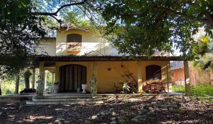 Terreno à venda no Condados, Guarapari  por R$ 1.800.000