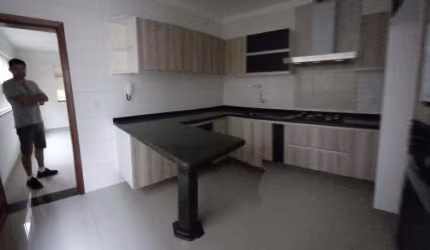 Casa em Tatuí, Dr. Laurindo (4 quartos)