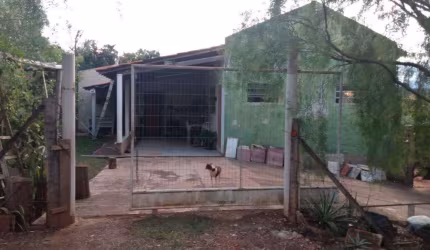 Chácara em Tatuí (2.500 m²)