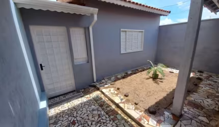 Casa em Tatuí, Jardim América (2 quartos)/Troco por chácara