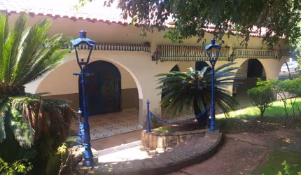 Casa em Tatuí, terreno 5.800 m², casa sede,  casa caseiro, pomar, galinheiro, etc.