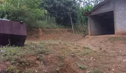 Sítio em Guapiara, 53 alqueires, casa, barracão.