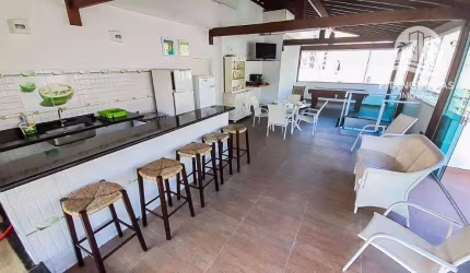 Praia das pitangueiras, maravilhosa cobertura duplex à venda, localização excelente, 2 vagas e lazer privativo.