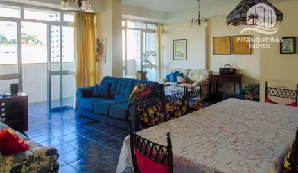 Pitangueiras - Amplo apartamento à 150 metros da praia.