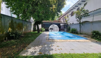 Casa Pitangueiras, Vila Maia, Ideal para Comércios