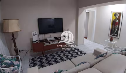 APARTAMENTO NO CALÇADÃO, 50 METROS DA PRAIA EM PITANGUEIRAS