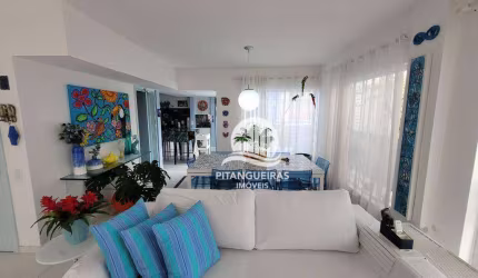 PITANGUEIRAS – COBERTURA DUPLEX TOTALMENTE REFORMADA E DECORADA, PISCINA PRIVATIVA, 2 VAGAS DE GARAGENS, 250 M² ÚTEIS.