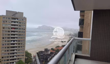 Lindo apartamento reformado com 4 dormitórios sendo 2 suite na praia da Pitangueiras e bem próximo a Praia da Enseada.