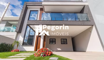 Sobrado Triplex em Condomínio