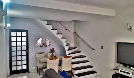Sobrado 3 quartos, 103 m², à venda por R$600.000