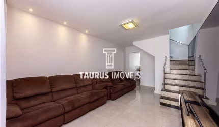 Sobrado 2 quartos, 180 m², à venda por R$690.000