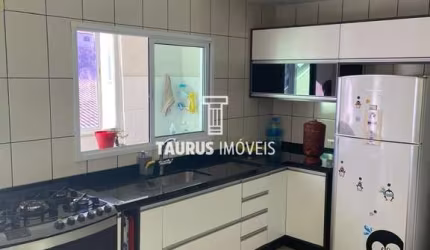 Sobrado 3 quartos, 238 m², à venda por R$699.000