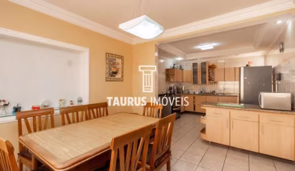 Sobrado 4 quartos, 257 m², à venda por R$1.380.000