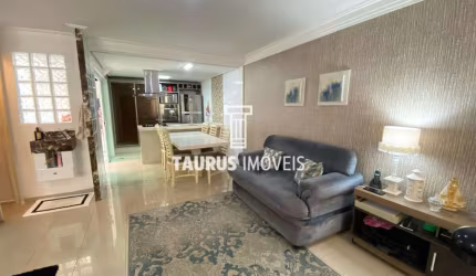 Casa em Condomínio 3 quartos, 98 m², à venda por R$755.000