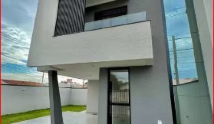 Sobrado NOVO COM AMPLO QUINTAL 3 QUARTOS COM SUÍTE