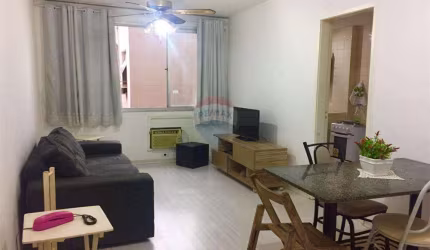 CHARMOSO FLAT DE UM QUARTO E SALA NA LAPA