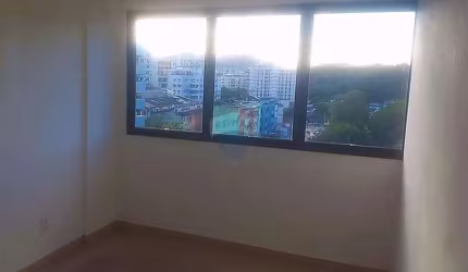Sala Comercial Estratégica em Jacarepaguá , RJ