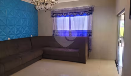 Casa com 3 quartos à venda em Jardim Maria Luiza Iv - SP