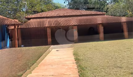 Chácara com 3 quartos à venda em Chácaras Tia Emília - SP